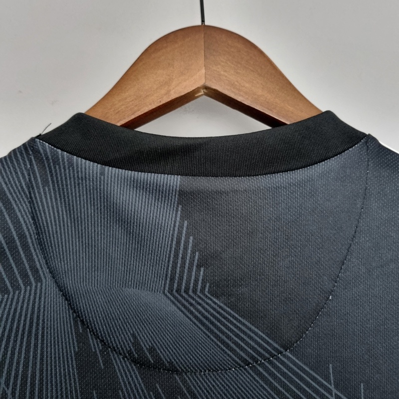 Áo Thun Bóng Đá Real Madrid Y-3 Jersey 2022 Màu Đen Cá Tính