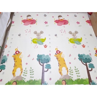 Thảm xốp xpe phủ silicon, 1,8x2m. Thảm nằm chơi cho bé. Thảm xpe hàn quốc