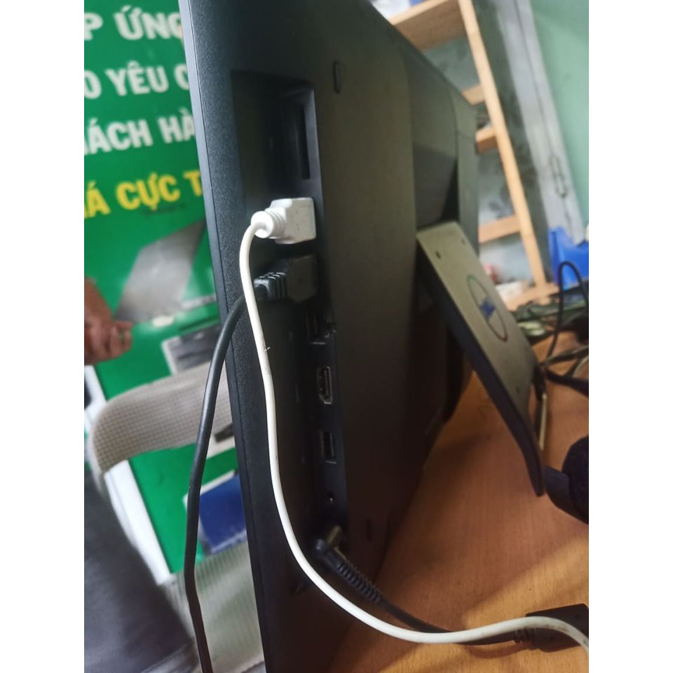 Máy tính để bàn All-in-One Dell Inspiron 20 3043 RAM 4GB 500GB HDD 19.5 inch | BigBuy360 - bigbuy360.vn