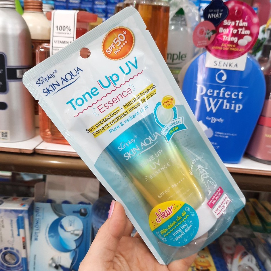 Tuýt Tinh Chất Chống Nắng Dưỡng Ẩm Nâng Tông Che Khuyết Điểm Sunplay SPF50+ PA++++ 50g