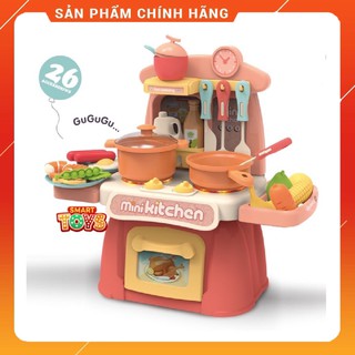 Đồ chơi nhà bếp 26 chi tiết MINI KITCHEN đầy đủ dụng cụ nấu ăn, kệ đựng, giá treo, lại còn có âm thanh, giá lại rẻ.