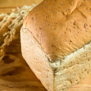 Bánh Mì Mật Ong Nguyên Cám - Honey Whole Wheat Bread