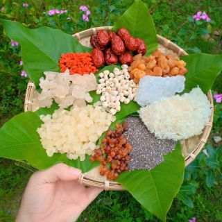 SET CHÈ DƯỠNG NHAN 9 VỊ :