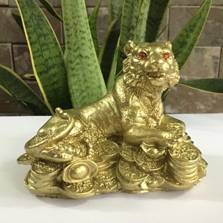 Tượng Cọp phong thủy màu vàng sơn màu đồng