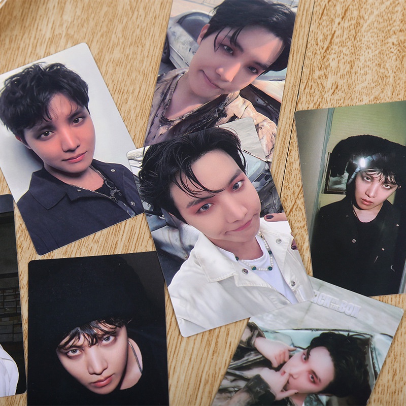 Hộp Thẻ Ảnh Nhóm Nhạc Bts J-HOPE JACK IN THE BOX