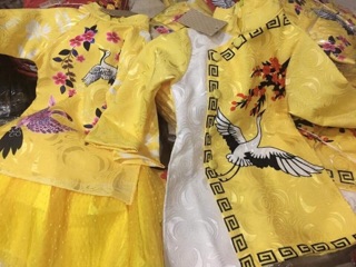 Áo dài diện Tết cho bé