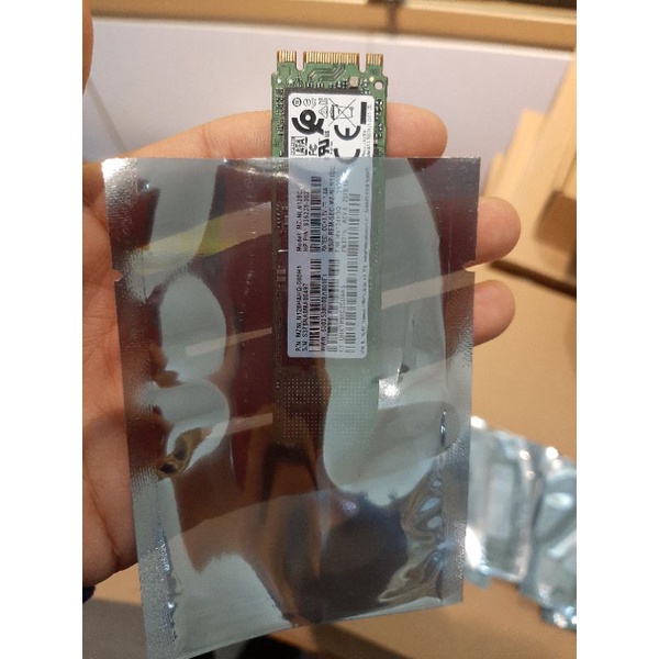 Ổ cứng SSD M2 SATA 2280 Samsung PM871b - 256GB / 512GB