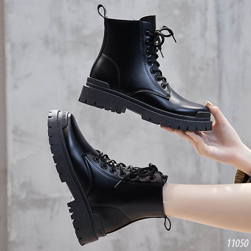 Giày boots cổ cao nữ 11050 | BigBuy360 - bigbuy360.vn