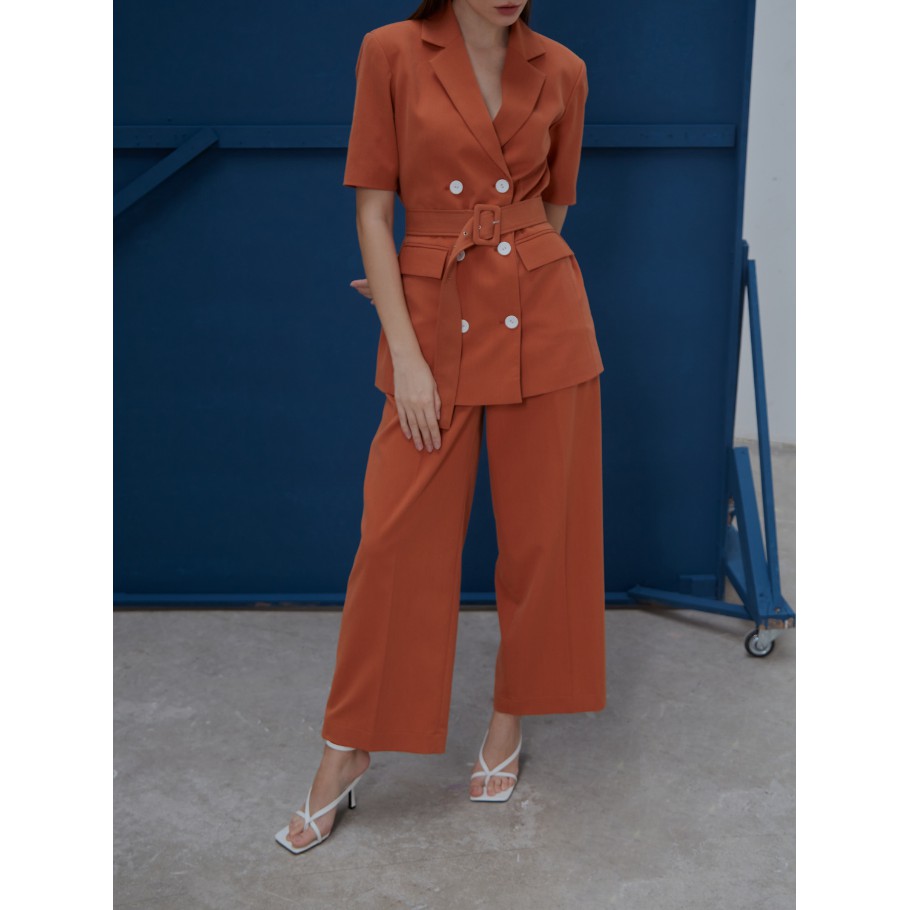 [Mã FAMALLT5 giảm 15% đơn 150k] COCO SIN - Áo Vest Cam Tay Ngắn Đính Nút | BigBuy360 - bigbuy360.vn