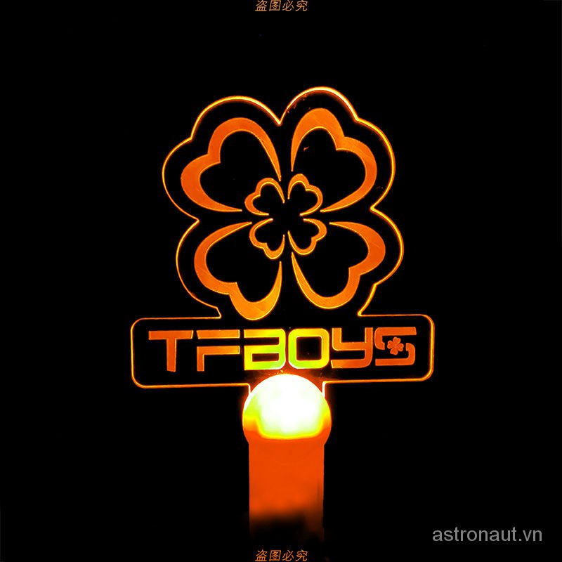 Glow Sticks 8 Silhouettes Tfboysgroup Yiyang Qianxi Wang Jun Kai Wang Yuan