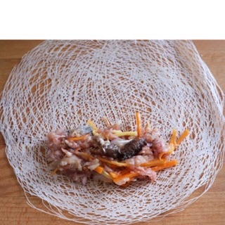Bánh tráng rế cuốn chả giò