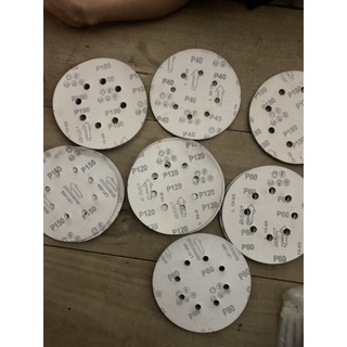 Giấy nhám ,giấy giáp tròn đế  lông phi 180 (hàng chuẩn) giá 10c