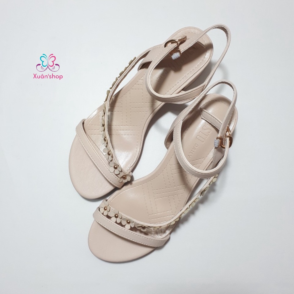 Sandal Dusto quai đính hoa xinh xắn, gót vuông cao 4cm (có sẵn)