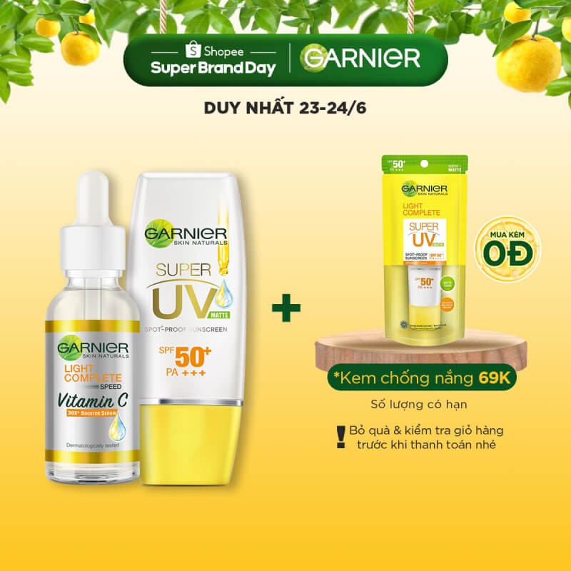 Set 2 bước dưỡng sáng, đều màu da và bảo vệ da ban ngày Garnier Light Complete Vitamin C