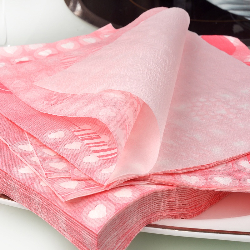Set 20 Khăn Giấy Hình Trái Tim Lãng Mạn Trang Trí Bàn Tiệc Cưới