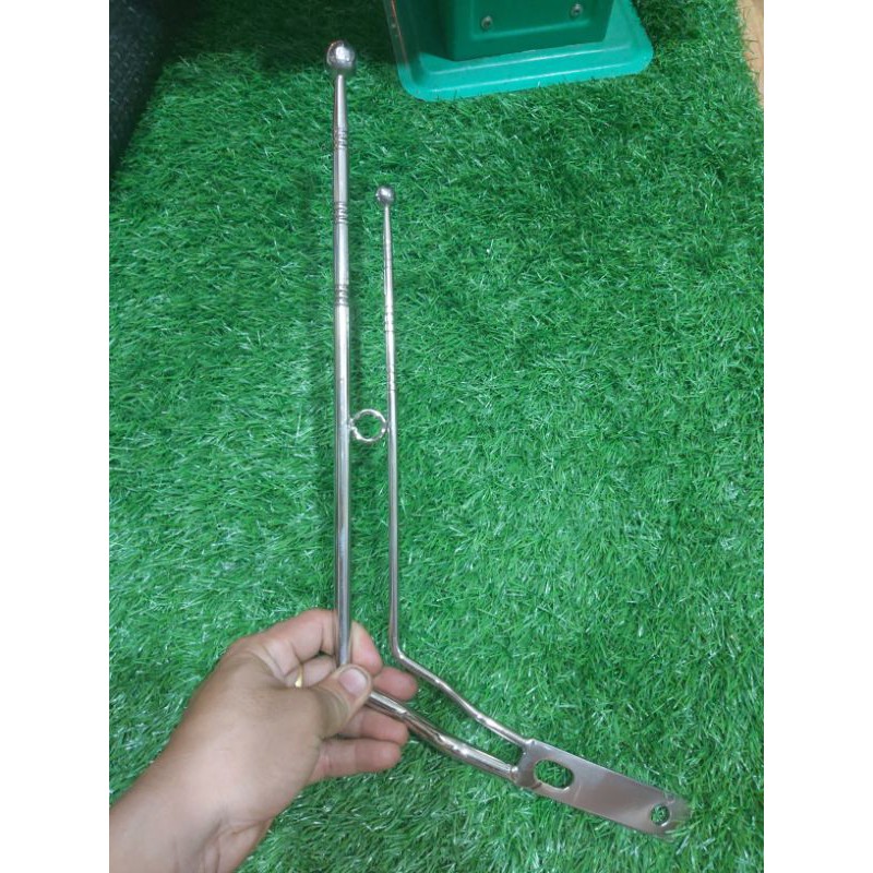 cây  cờ gắn phuọt trước 67 moto.GN.