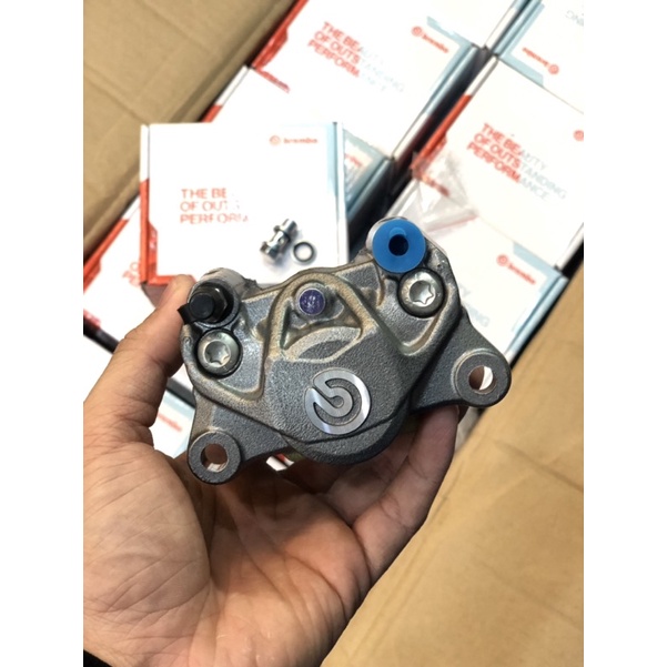 Heo dầu Brem.bo logo lớn 50A . Có hỗ trợ bass cho các dòng xe