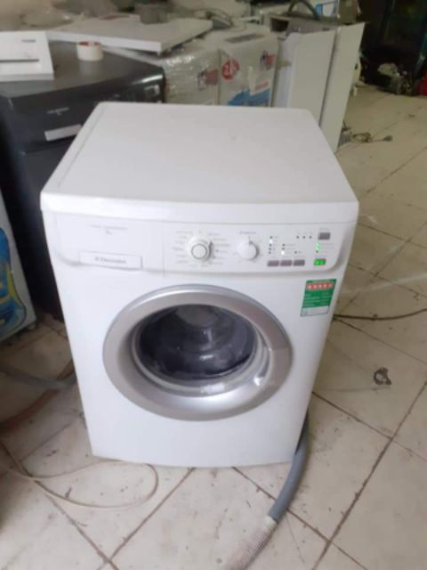 Máy giặt electrolux 7kg EWF10751 đã qua sd