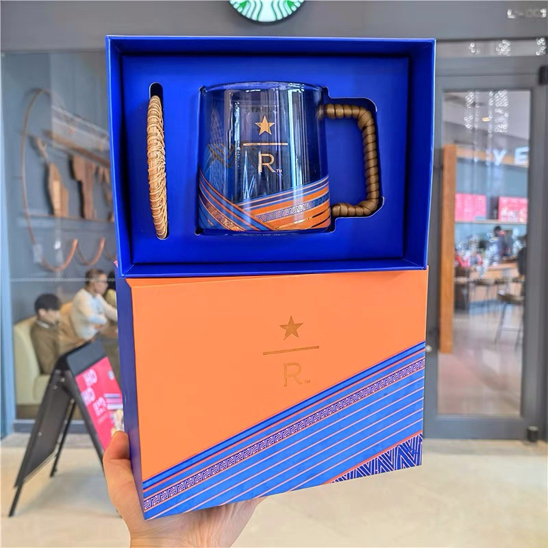 Bộ quà tặng ly thủy tinh Starbucks thổ cẩm kèm đế lót băfng cói dung tích 473ml