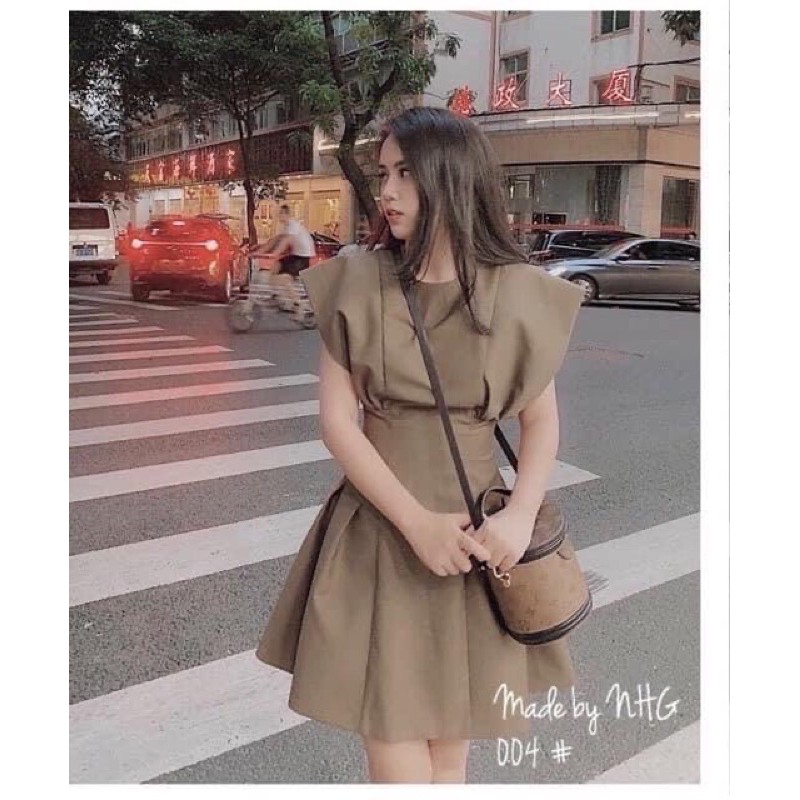 Váy thiết kế tay hến xoè li 2 màu | BigBuy360 - bigbuy360.vn