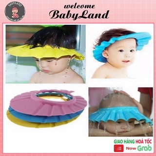 Mũ tắm gội đầu cho bé siêu tiện lợi, giúp bé tự tin hơn khi tắm gội babyland