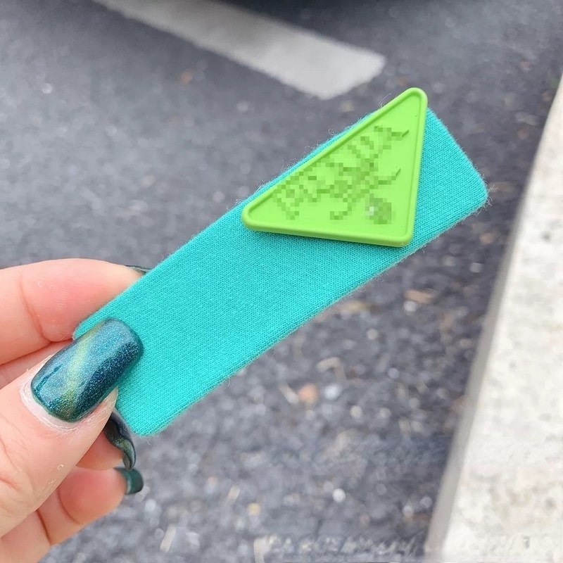 Kẹp tóc vải hình tam giác màu sắc ngọt ngào đáng yêu cho nữ