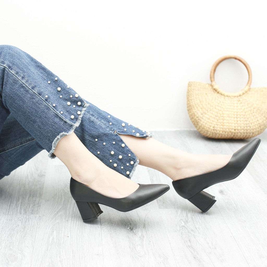 Giày Cao Gót Đế Vuông 5cm Mũi Nhọn P055