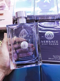 Nước hoa VERSACE POUR HOMME 200ml ( chính hãng)