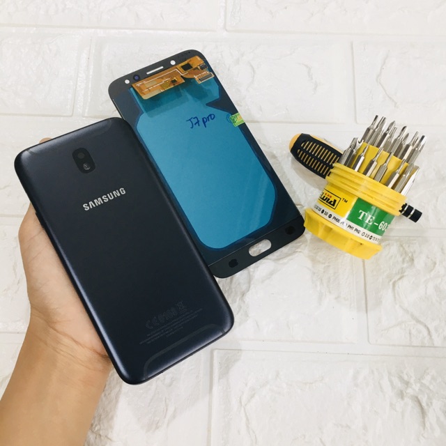Combo Bộ Vỏ Sườn + Màn Hình Samsung J7 Pro Zin Hàng Cao Cấp (Tặng bộ vít)