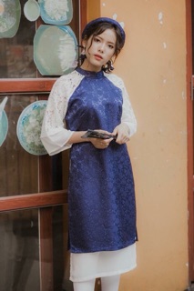 Áo dài cách tân nàng gấm phối màu