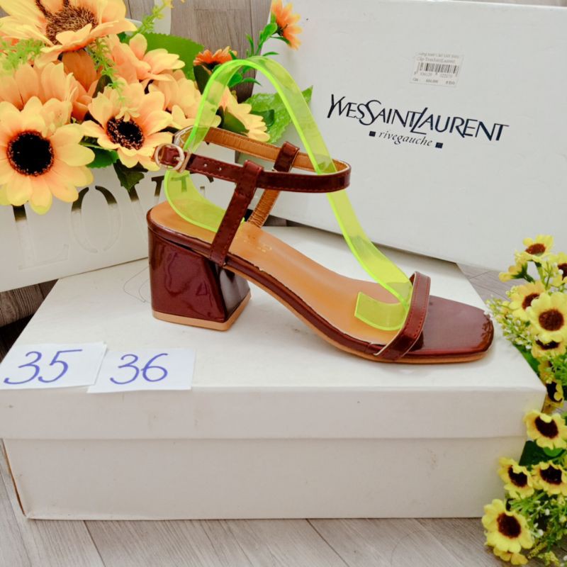 Sandal size 35 . ib mẫu để báo giá