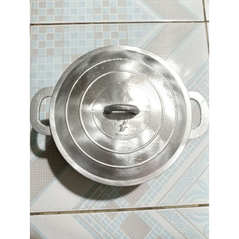 nồi gang đúc dk17cm cao 9cm đảo bóng