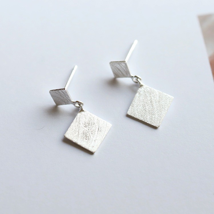 Bông Tai Bạc Nữ Cá Tính Hình Thoi Kiểu Dáng Mới Nhất - Bảo Ngọc Jewelry b2544