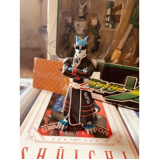 mô hình hg siêu nhân deka bandai