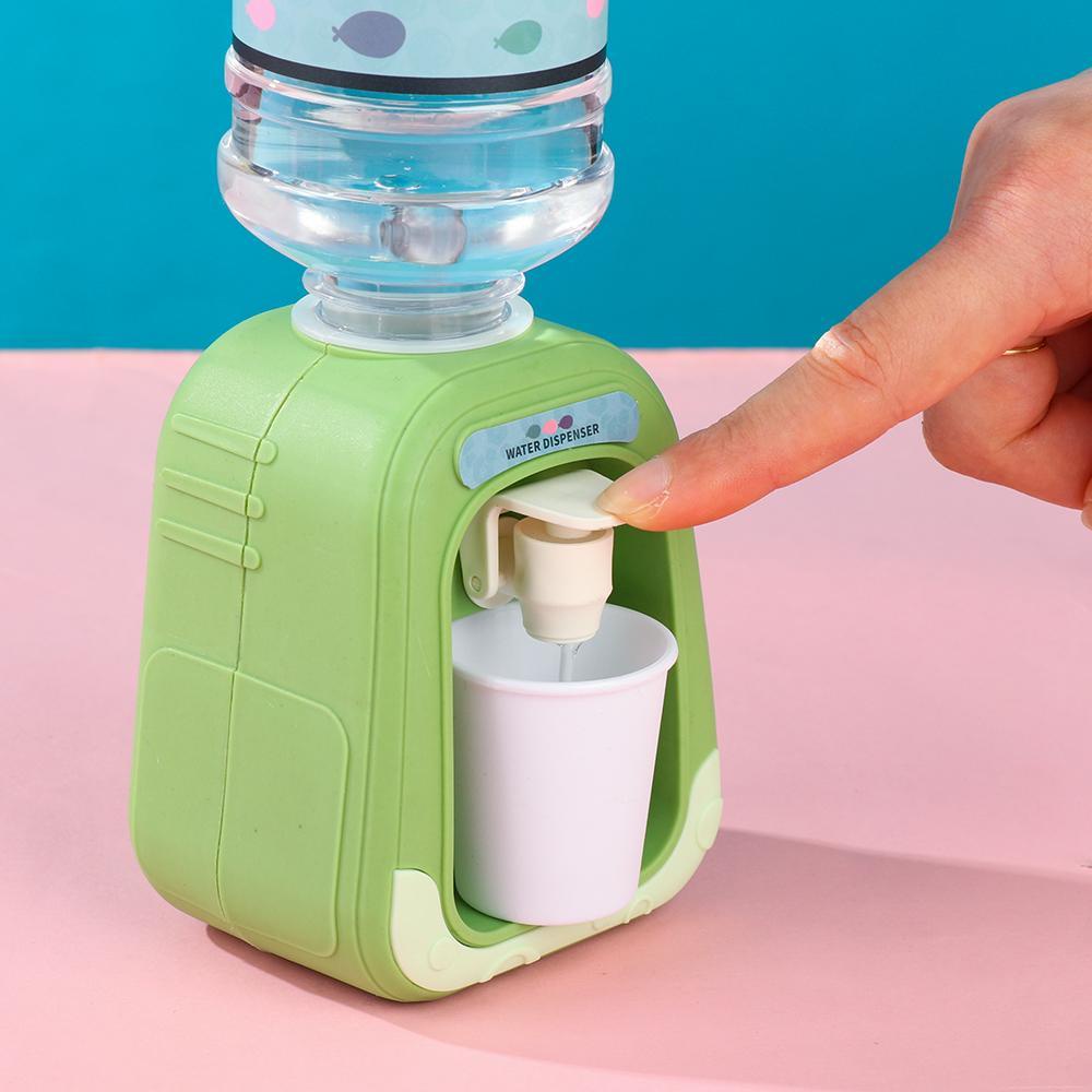 Đồ Chơi Bình Nước Điện Tử Mini Màu Cầu Vồng Cho Bé