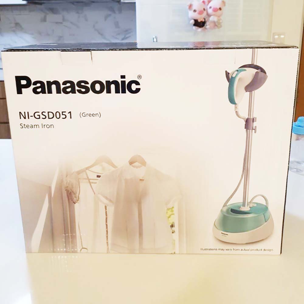 Bàn ủi cây hơi nước Panasonic NI-GSD051GRA công suất 1500W hàng chính hãng, bảo hành 12 tháng