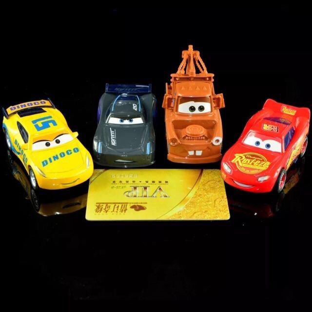 Set 4 xe sắt MCqueen cực đẹp