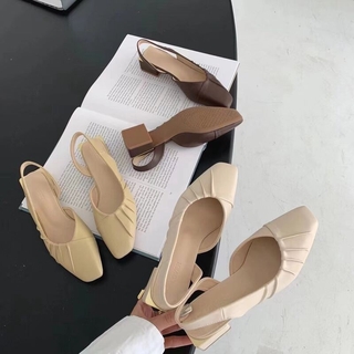 búp bê  mũi nhọn có quai G-b345