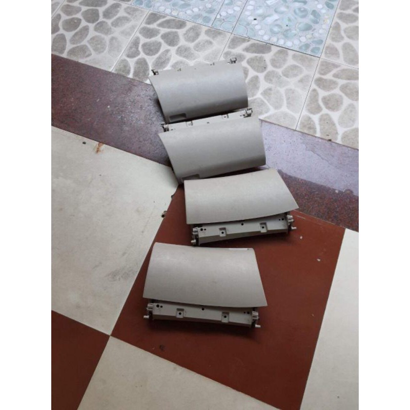 Nắp cốp phụ innova 2006 - 2015