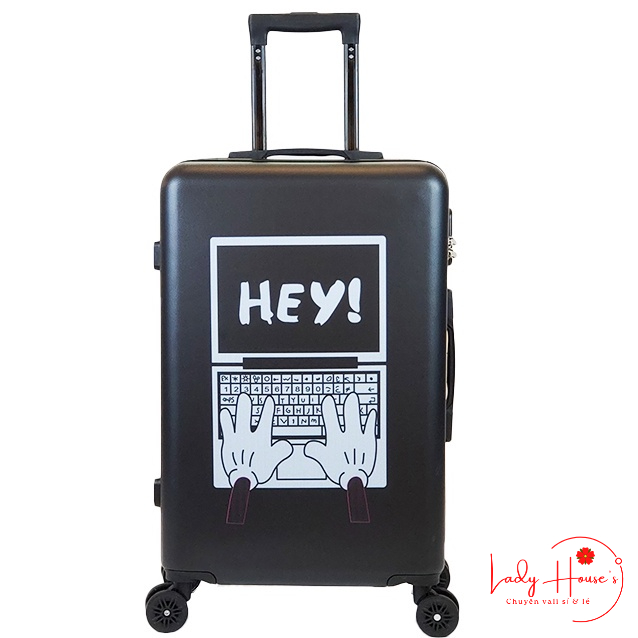 Vali Nhựa Du Lịch Tay Kéo In Hình Chữ Chất Liệu PC+ABS Cao Cấp 2 Màu Trắng Đen Đủ Size 20/24/26 Inch