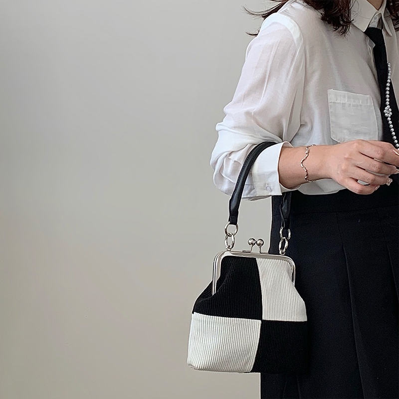 Màu Sắc Túi Đeo Chéo Vải Nhung Kẻ Sọc Phong Cách retro Gylb317