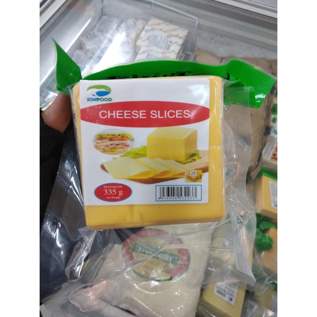 Phô mai lát cheddar cam hiệu Kiwi Túi 28 Lát