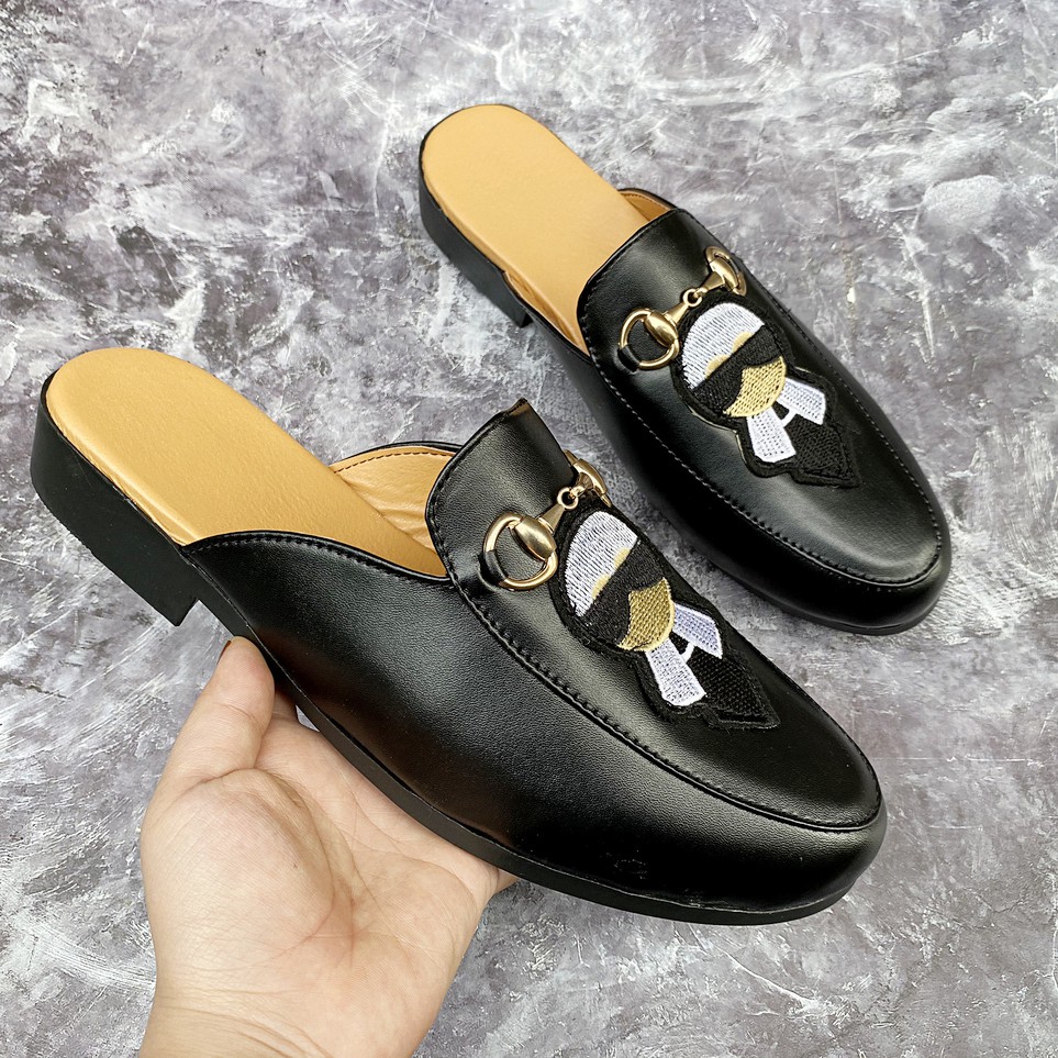 Giày sục nam 👟 RẺ VÔ ĐỊCH 👟 Họa Tiết Cực Ngầu Nổi Bật Trên Mũi Giày | BigBuy360 - bigbuy360.vn