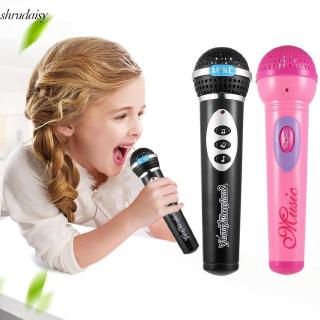 Micrô đồ chơi dùng để hát karaoke cho bé