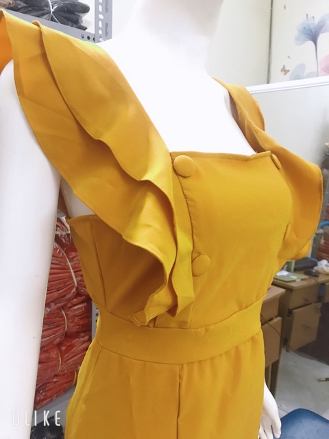 Đầm body xẻ tà sang chảnh | BigBuy360 - bigbuy360.vn