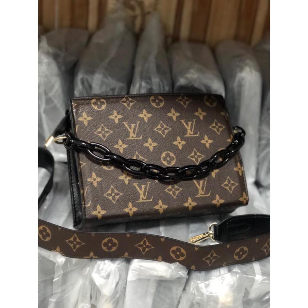 Túi Xách Nữ - Túi Đeo Chéo Clutch Phối Dây Xích Đen To - LP FASHION | BigBuy360 - bigbuy360.vn