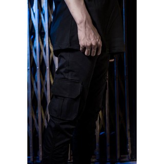 Quần Black Jogger Pants