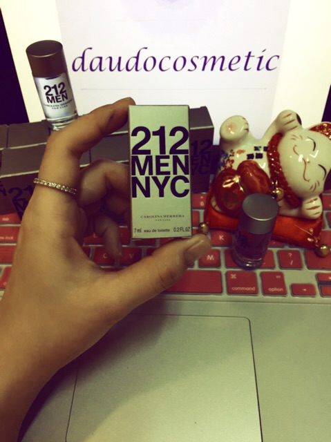 [mini] Nước hoa Carolina Herrera 212 Men NYC EDT 7ml | BigBuy360 - bigbuy360.vn