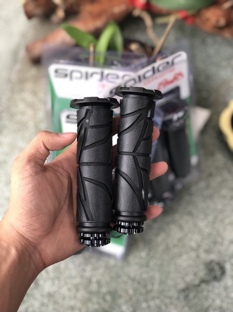 Bao Tay Spider Tặng Gù Siêu Chất