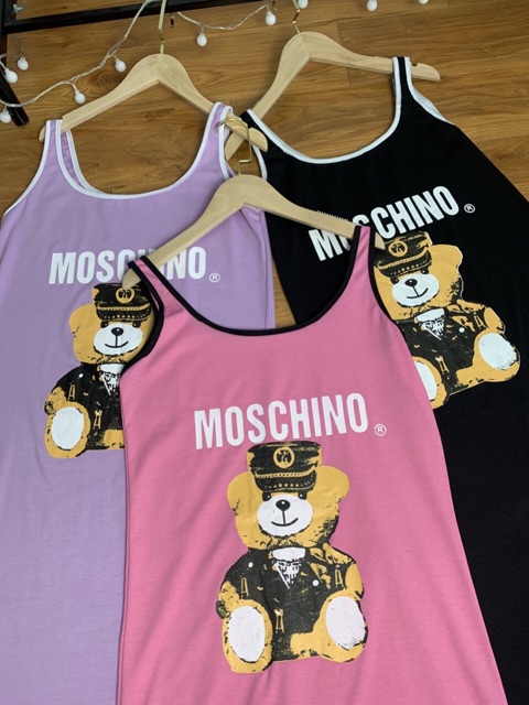 [Mã FASHIONT4WA2 giảm 10K đơn 50K] Váy sát nách in hình Moschino siêu tôn dáng | BigBuy360 - bigbuy360.vn